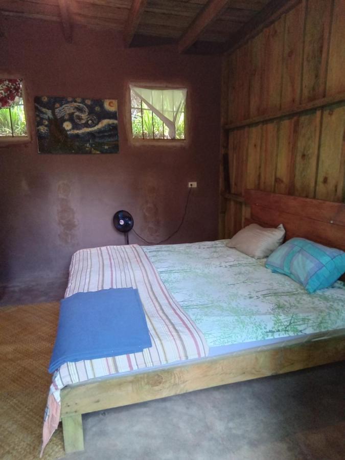 Hostal Azul Del Lago Agua Azul Cameră foto