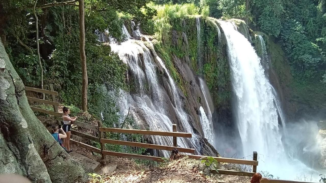Hostal Azul Del Lago Agua Azul Exterior foto